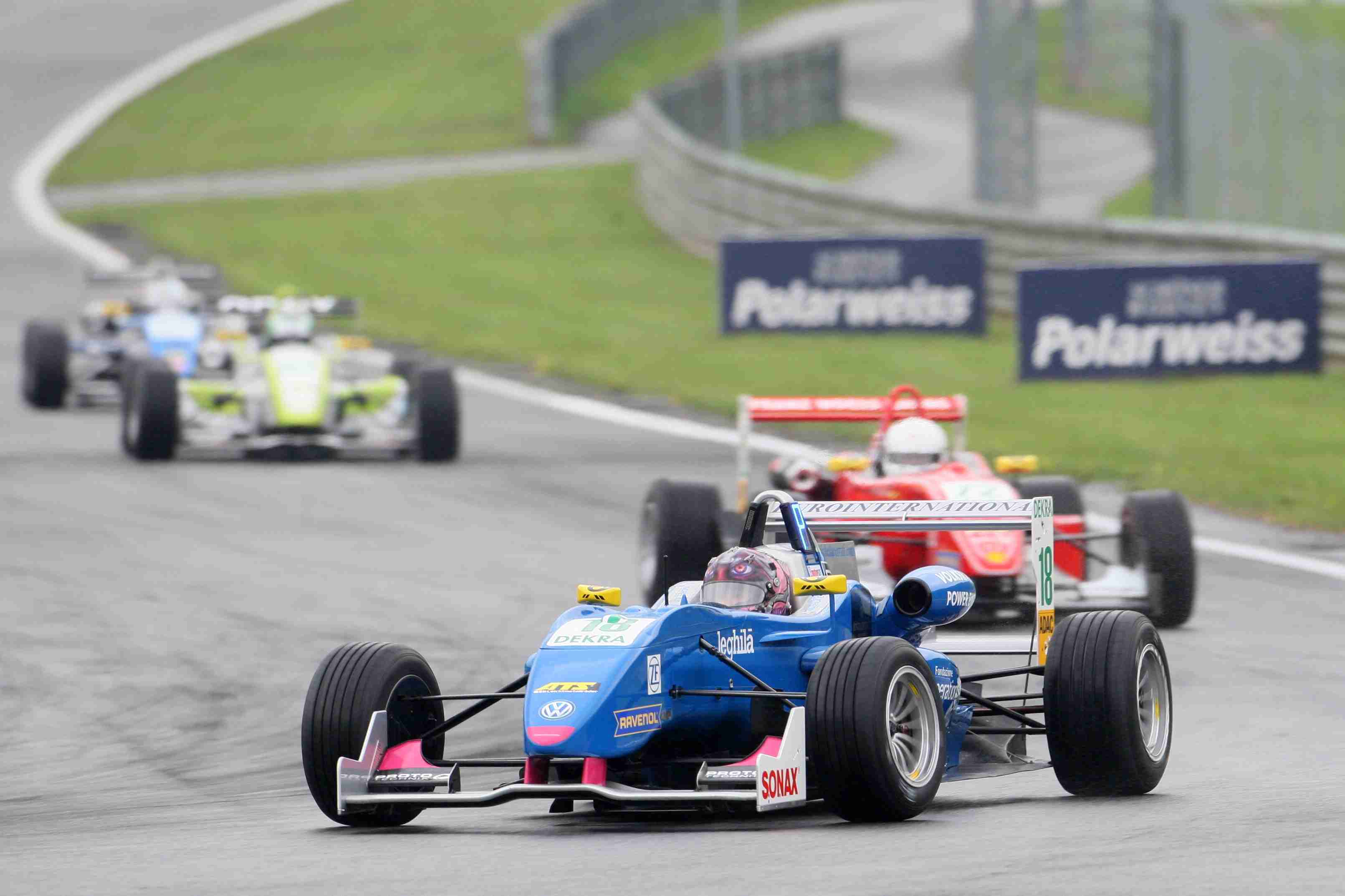 Automobilismo/Campionato tedesco di Formula 3. Michela Cerruti migliora le sue prestazioni